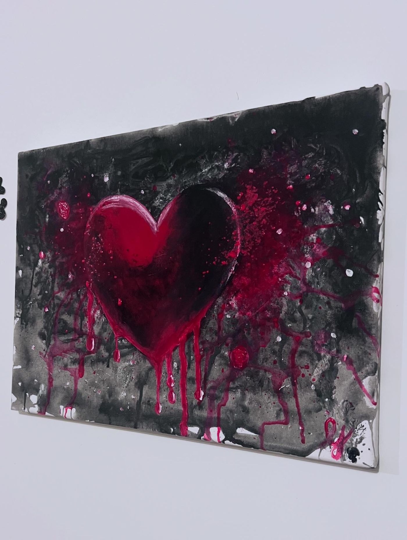 « Hémotion » ( Hémoglobine +Emotion) — Acrylique sur toile, 2026 — œuvre de Louisejgn