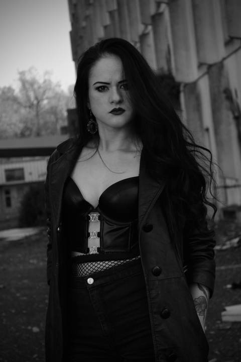 Portrait de Louisejgn, artiste basé·e à 77