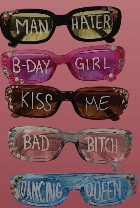 Lunette de soleil personnalisée pour soirée, 2026 — œuvre de Lola Petit, art Pop Art